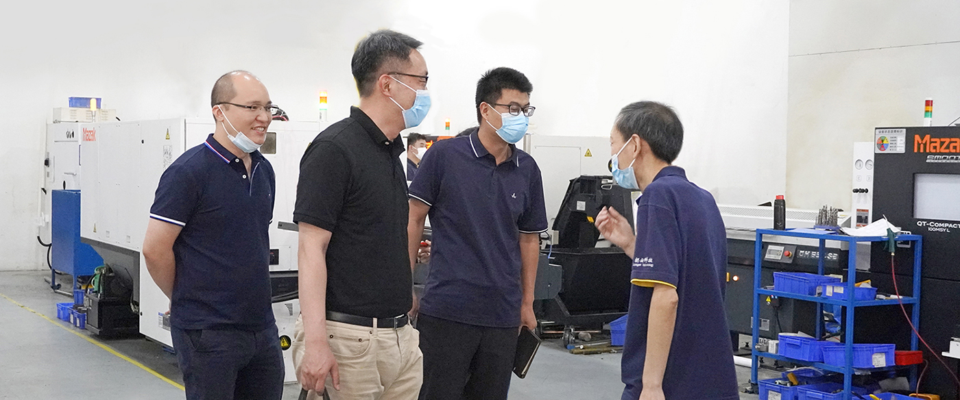 无套内谢少妇毛片A片樱花